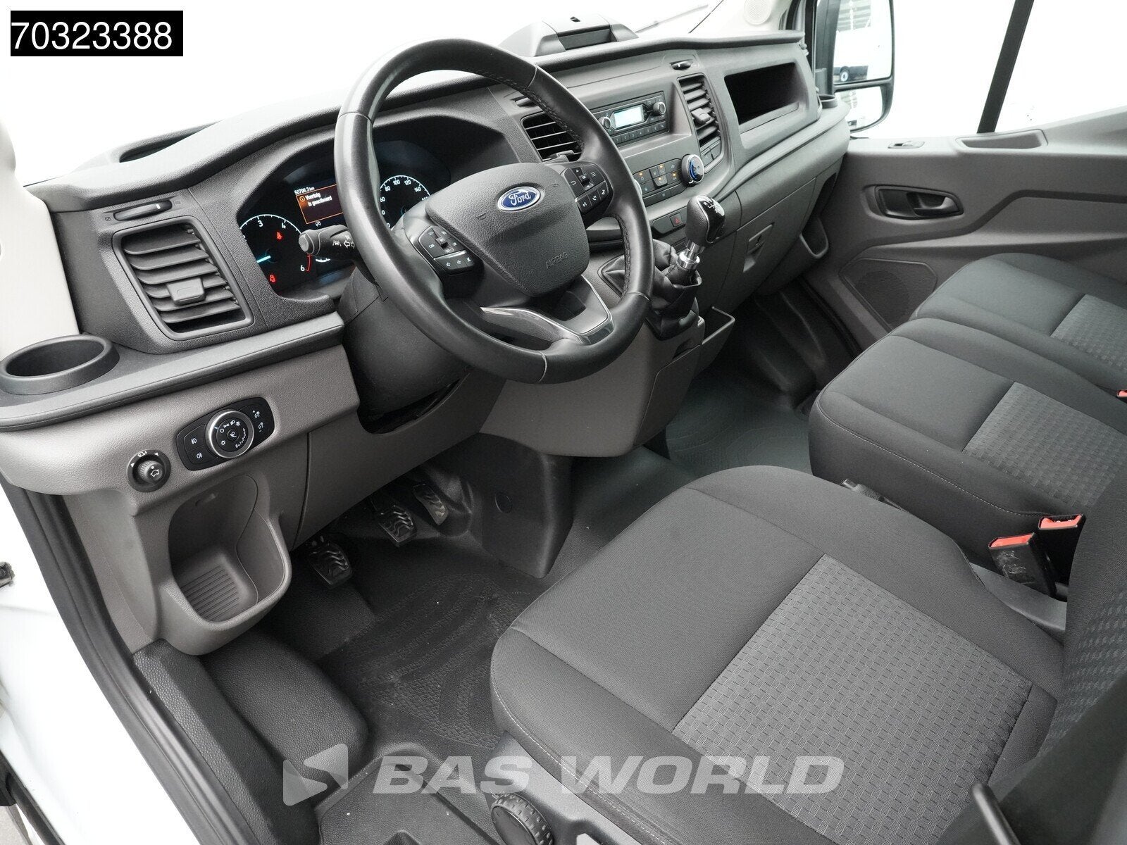 Ford Transit 130pk L2H2 Airco Cruise Parkeersensoren v+a Eur, Autos, Achat, Euro 6, Entreprise, 3 places