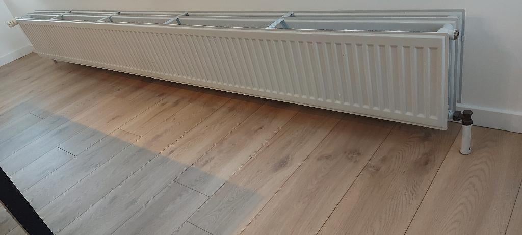 radiator T33, Ophalen, 30 tot 80 cm, Radiator, 150 cm of meer