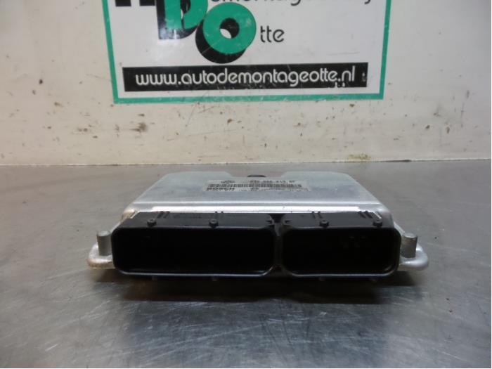 Ordinateur gestion moteur d'un Volkswagen Polo (Polo 01-), Volkswagen, -, 3 mois de garantie, Utilisé