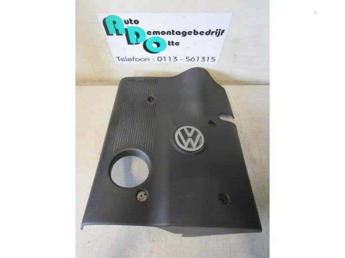 Motor Beschermplaat van een Volkswagen Passat (Passat 96-), Gebruikt, -, Volkswagen, -