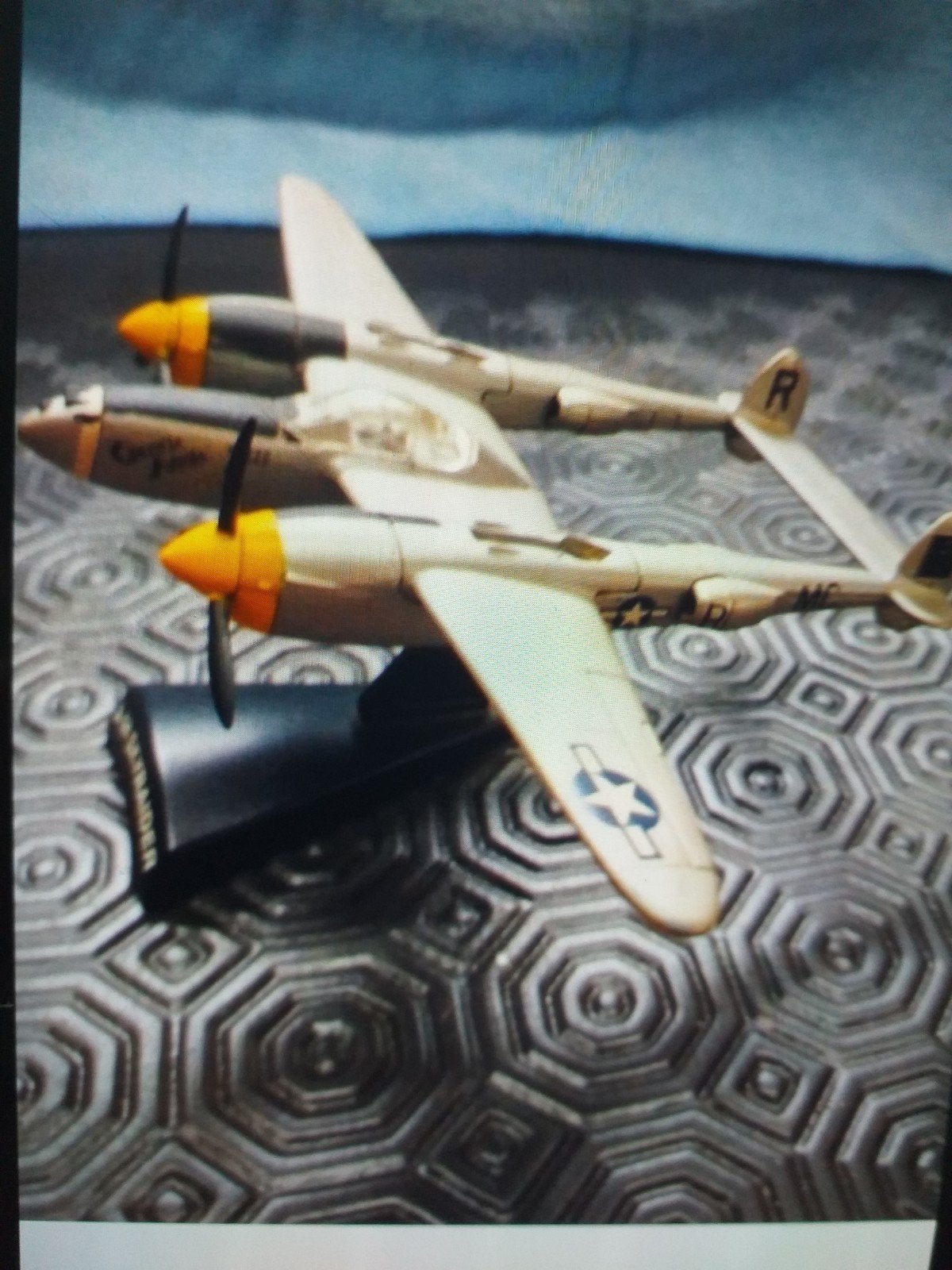 skyraider, Enlèvement ou Envoi