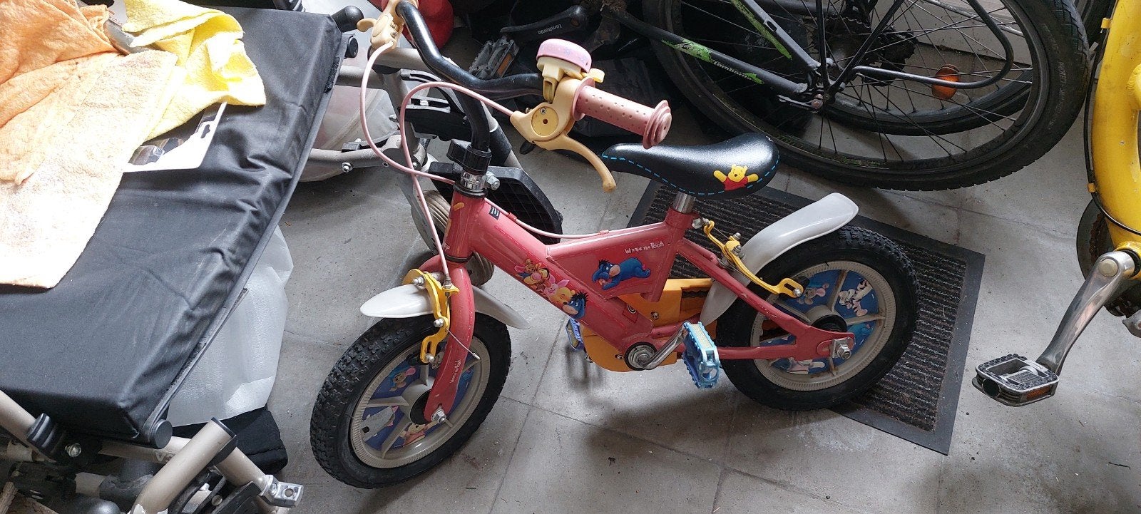klein winnie the poeh fietsje, Frein sur jante, Stabilisateurs, Enlèvement, Utilisé