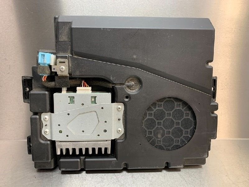 SUBWOOFER Honda CR-V (RE / RM) (01-2006/10-2012) (|TLM1809|), Utilisé, Honda