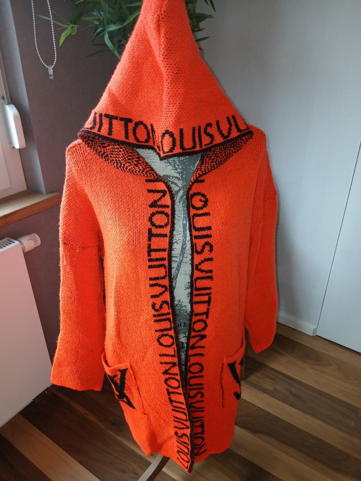 vest met kap, 2 zakken, universele maat, Kleding | Dames, Ophalen of Verzenden, Zo goed als nieuw, Maat 38/40 (M), Oranje