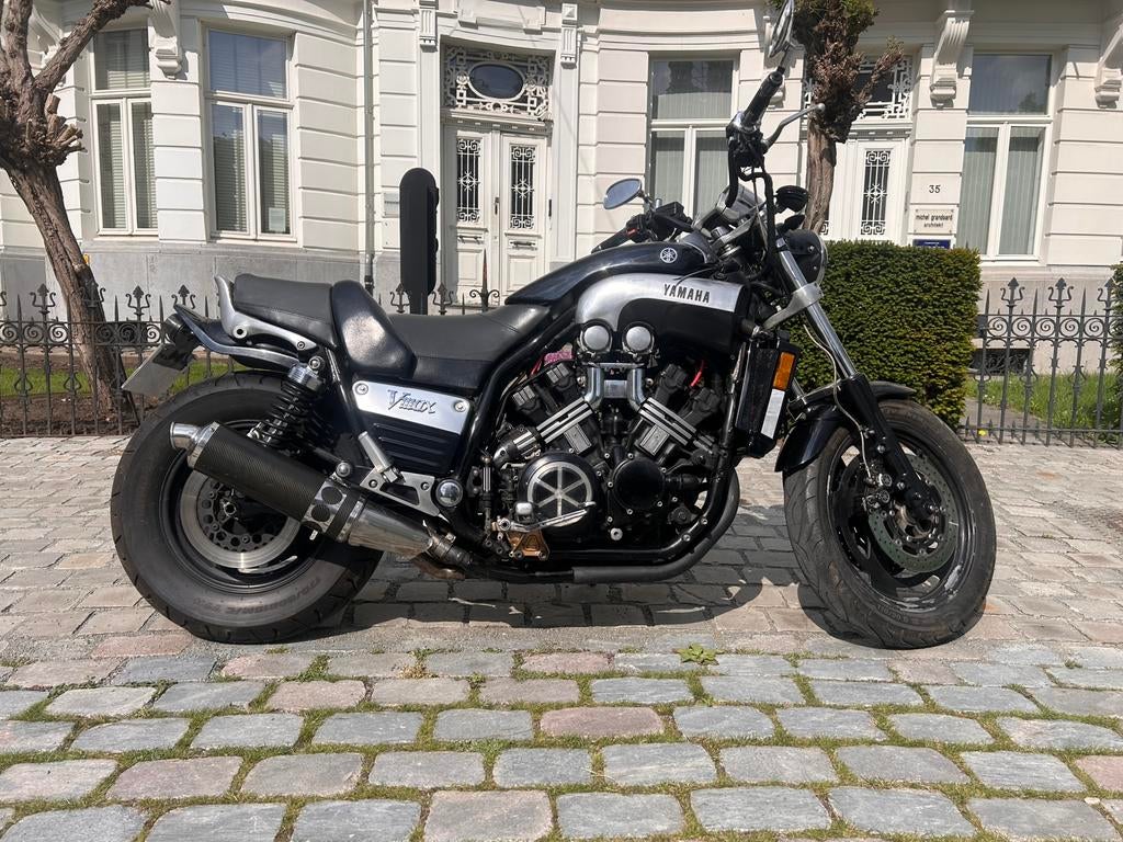 Yamaha Vmax 1200**BUITENKANS**wegens sterfgeval rijd vlot, 4 cilinders, Motorrijbewijs A, Particulier, Handgeschakeld
