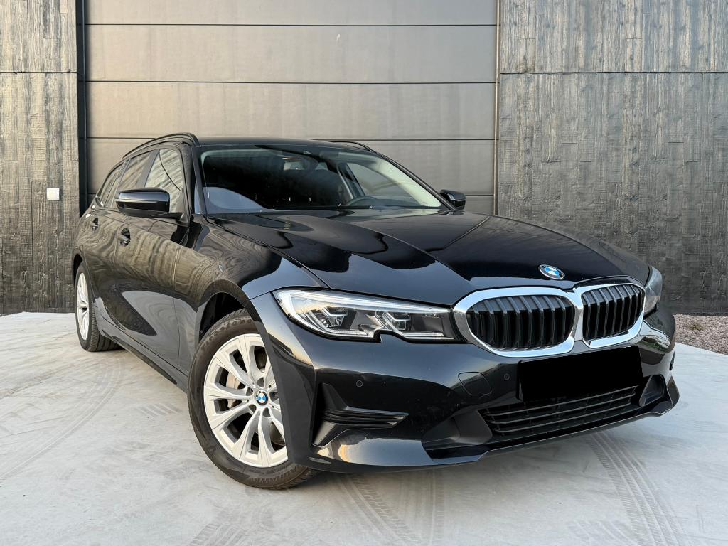 BMW 330e TOURING | LED | HEAD-UP |, Achat, Entreprise, Carnet d'entretien, Noir