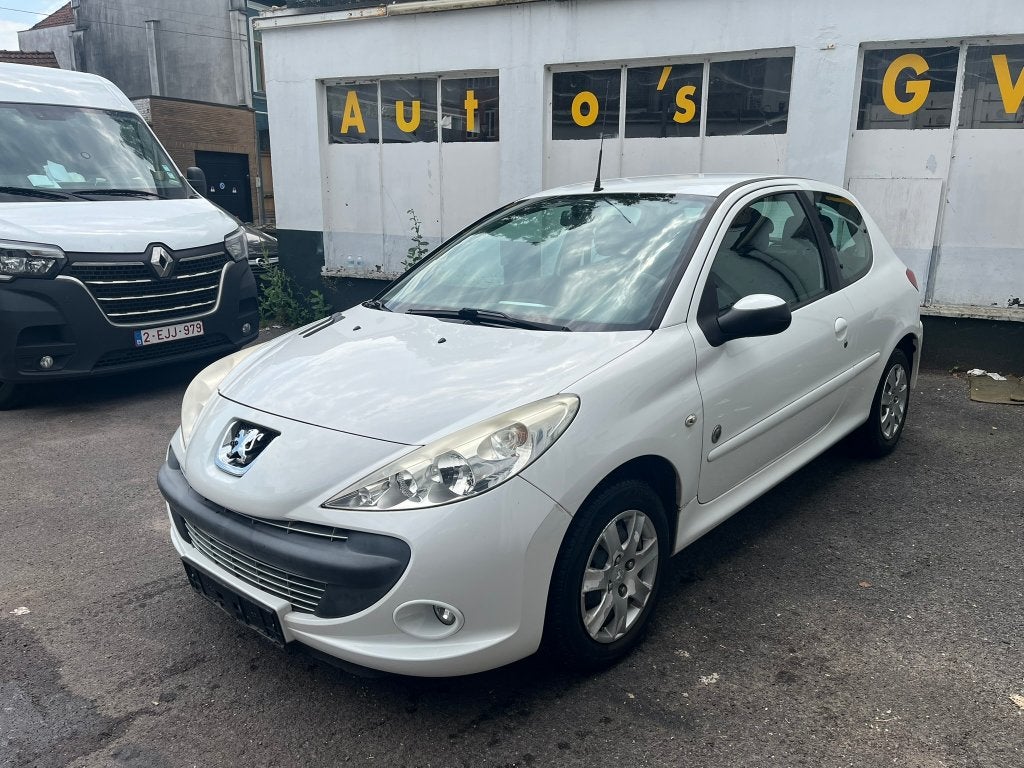 Peugeot 206+ 1.1i Generation Benzine | 75.450 KM | 2012, Euro 5, Achat, Boîte manuelle, Essence