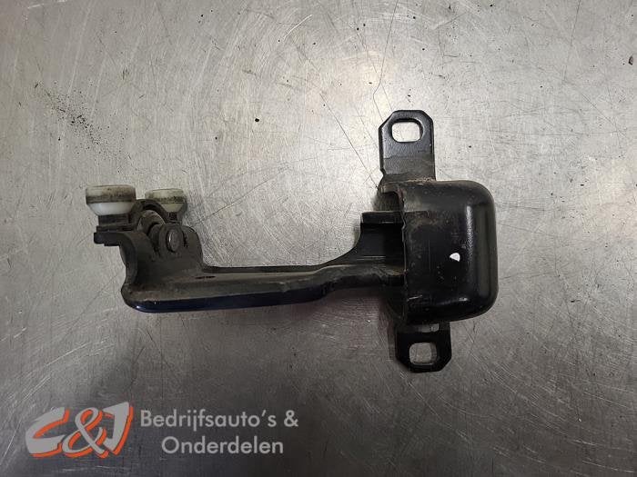 Schuifdeurrol rechts van een Mercedes Vito (9963), Auto-onderdelen, Carrosserie, Mercedes-Benz, Gebruikt, 3 maanden garantie, Ophalen of Verzenden