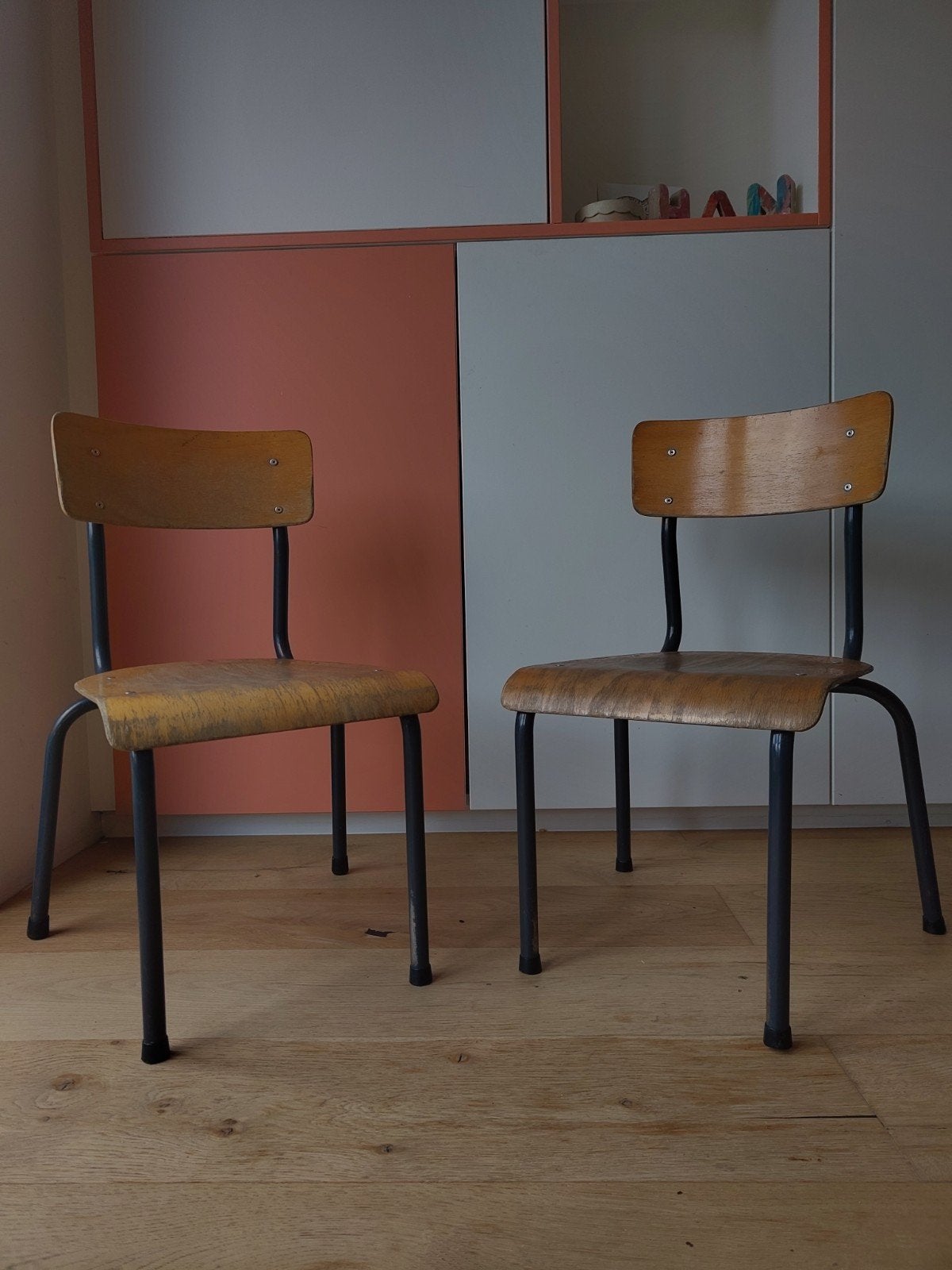 Vintage kinderstoelen - peuter en ouder 17suks, Huis en Inrichting, Ophalen