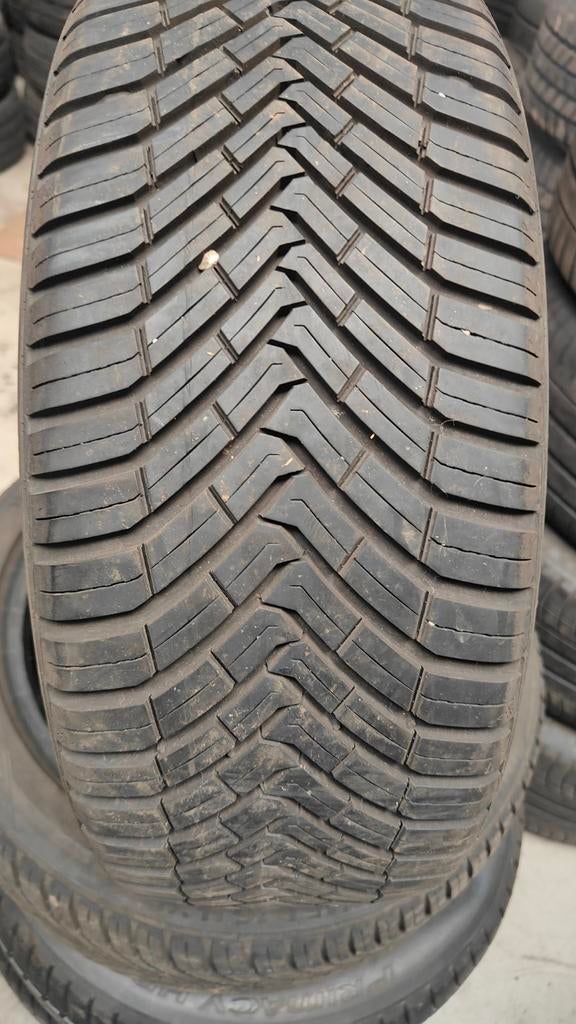 195/45r16 continental 40€ chacun avec installation 4 saisons, Enlèvement, Comme neuf