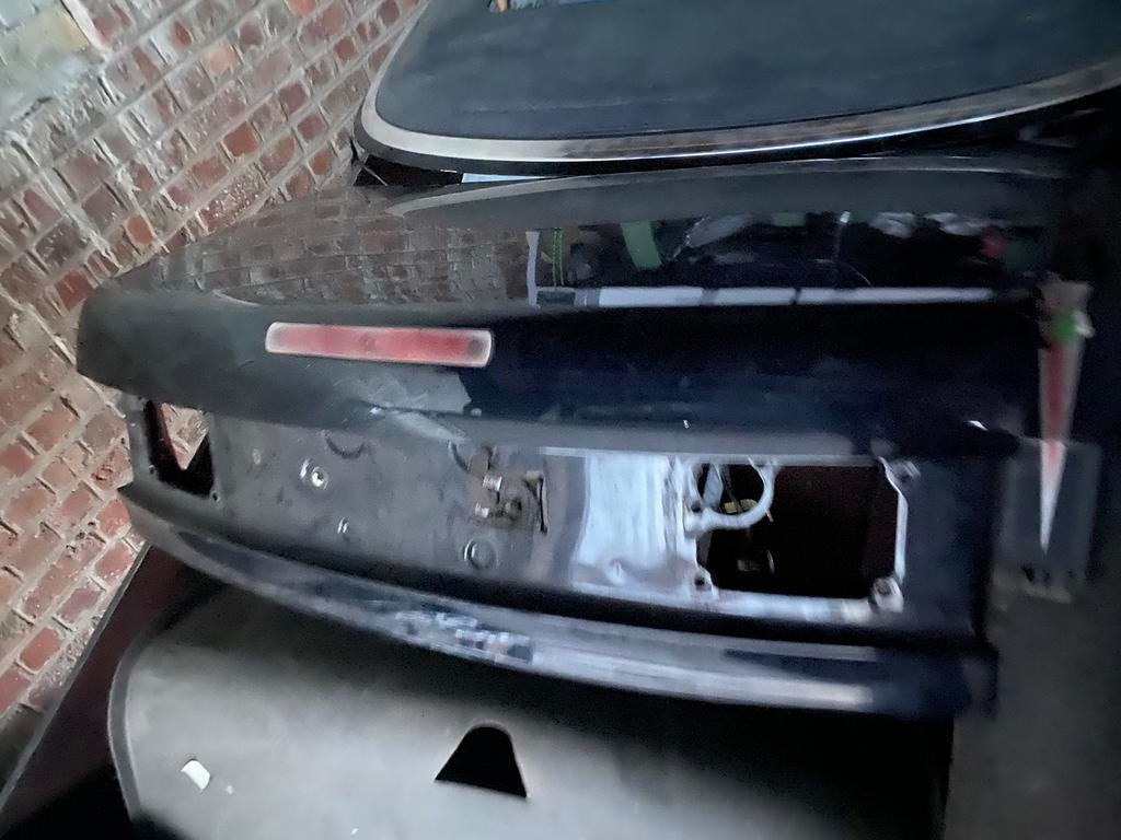 Coffre, hayon arrière audi 80 B4 cabrio, Autos : Pièces & Accessoires, Carrosserie & Tôlerie, Arrière, Haillon arrière, Audi, Enlèvement