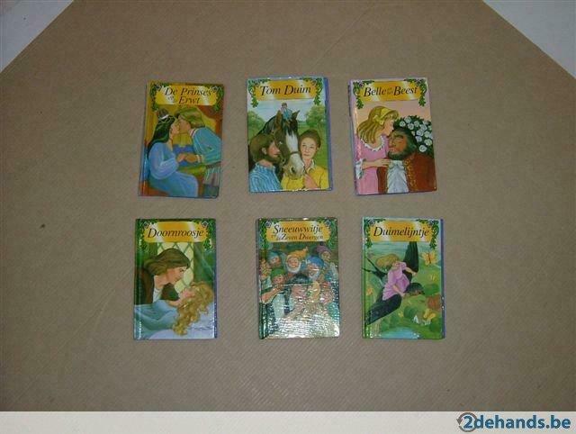 6 kleine sprookjes boekjes, Boeken, Ophalen of Verzenden, Gelezen, 4 jaar