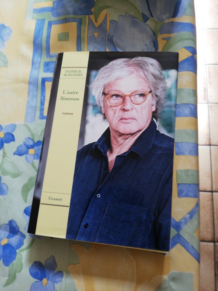 Patrick Roegiers. L'autre Simenon., Enlèvement ou Envoi, Comme neuf