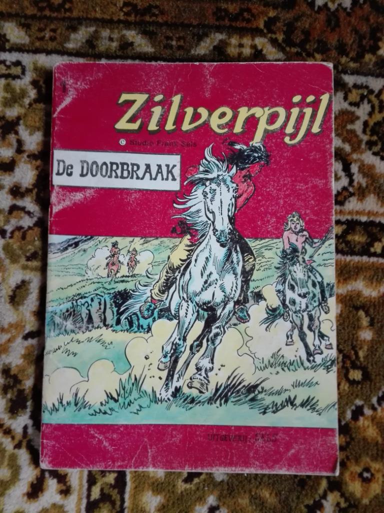 115) Zilverpijl de doorbraak, Eén stripboek, Ophalen of Verzenden, Gelezen