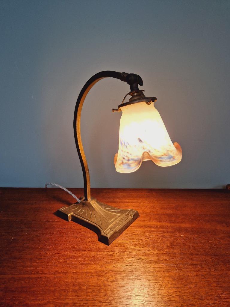 Lampe de bureau Art Déco, signée Le Verre Français, Antiquités & Art, Antiquités | Éclairage, Enlèvement ou Envoi