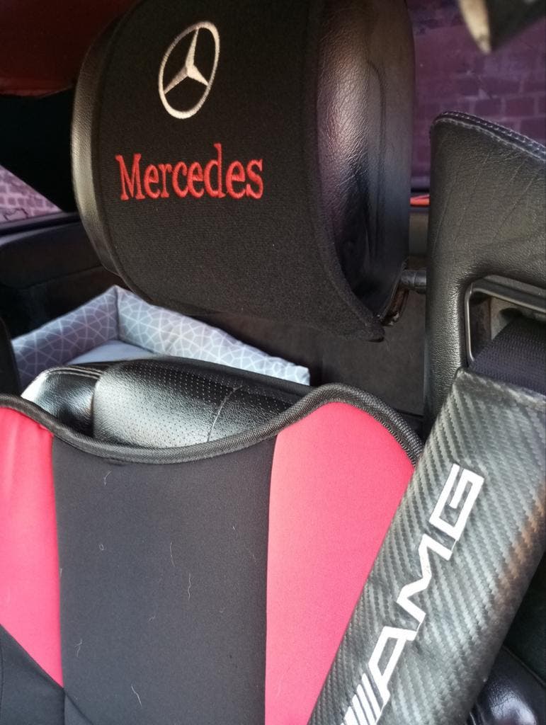 Mercedes r129, -----} R230 ., Alsook Ford fiesta 2004, foto 5