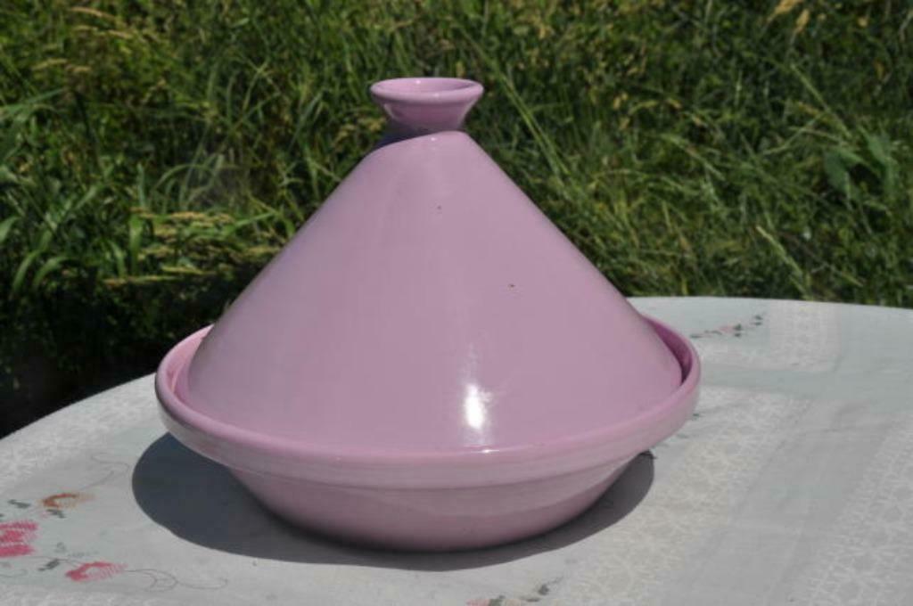 §  tagine faience lilas, Ophalen of Verzenden, Zo goed als nieuw, Aardewerk, Overige typen