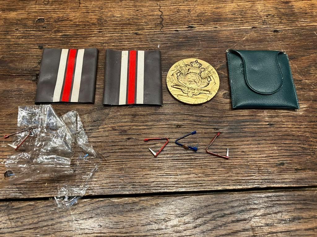Armée belge medaille 1976 Fibru zwemkampioen natation, Collections, Enlèvement