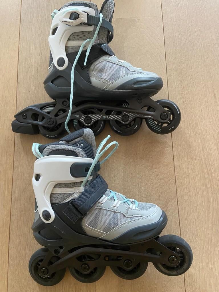 rollers decathlon OXELO, Sports & Fitness, Autres marques, Rollers 4 roues en ligne, Femmes, Comme neuf