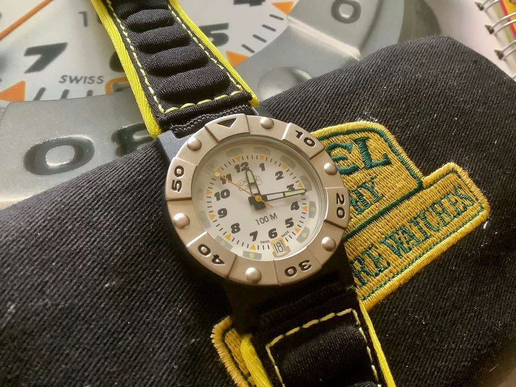 Montre d'aventure Camel Trophy, Envoi