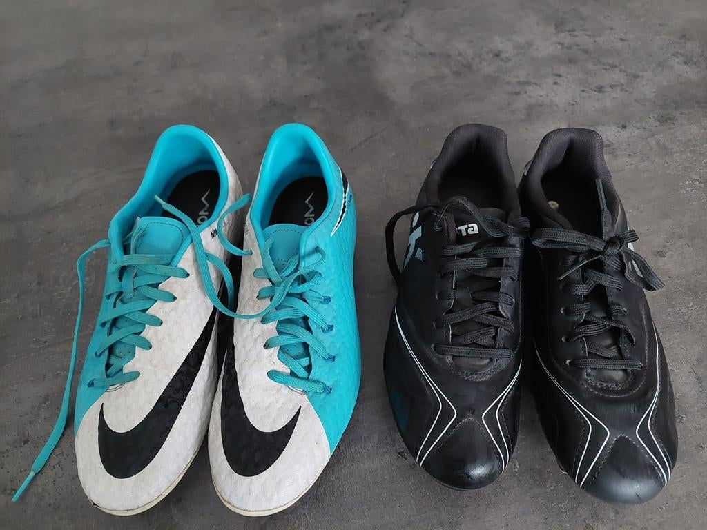 Voetbalschoenen, Sport en Fitness, Voetbal, Ophalen of Verzenden, Gebruikt