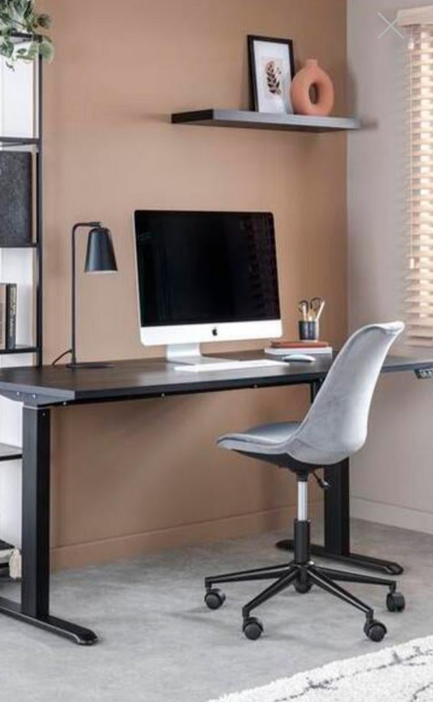 Zwart elektrisch bureau, nieuw en verpakt., Huis en Inrichting, Ophalen
