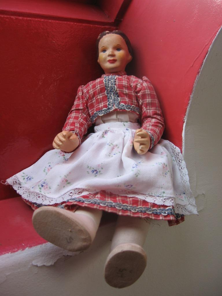 Très ancienne poupée d'époque....Hauteur : 30 cm. Sur la pla, Enlèvement ou Envoi
