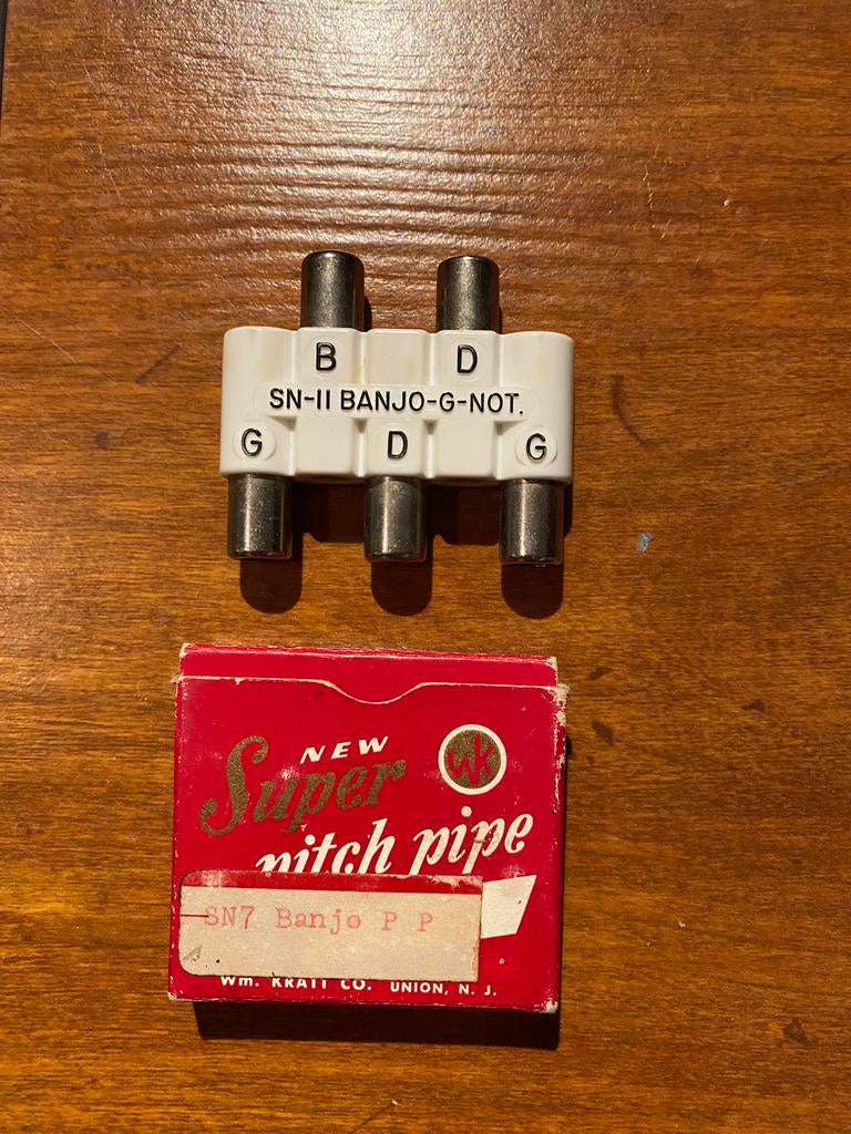 New Super pitch pipe, Musique & Instruments, Enlèvement ou Envoi, Comme neuf, Banjo