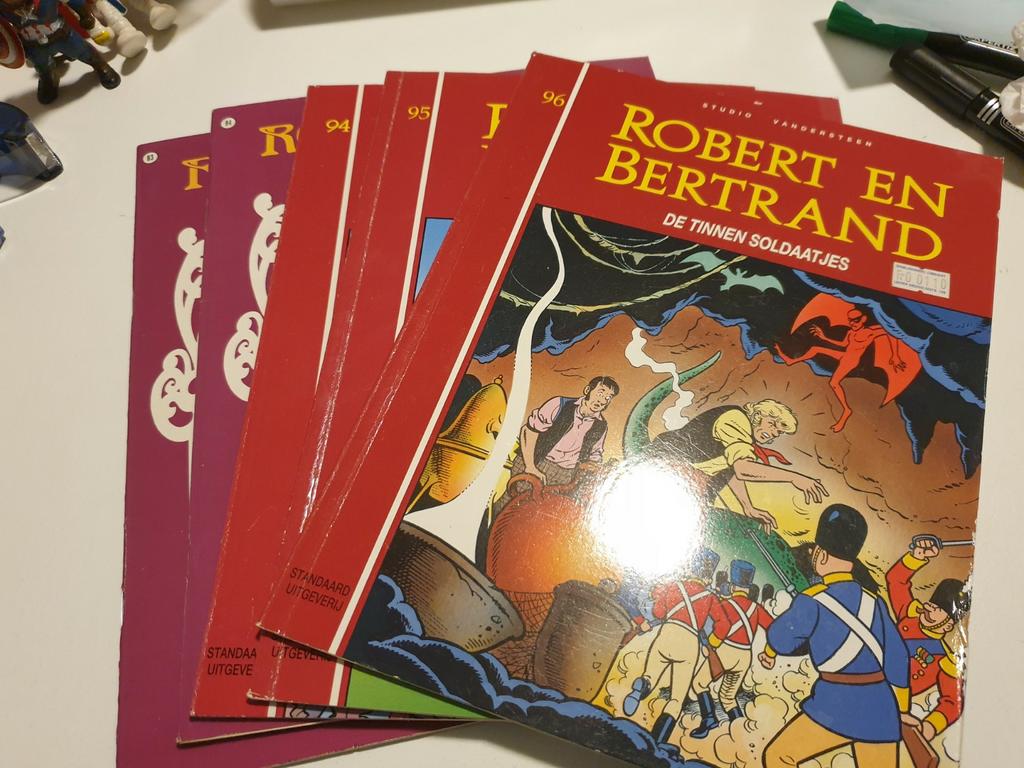 Willy Vandersteen - Robert en Bertrand x 5 : 83,84,94,95,96, Ophalen of Verzenden, Zo goed als nieuw, Willy Vandersteen