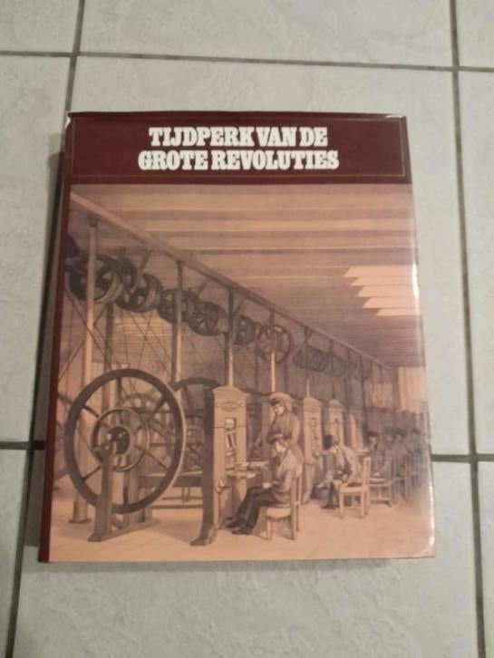 Tijdperk van de grote revoluties, Boeken, Ophalen, Gelezen