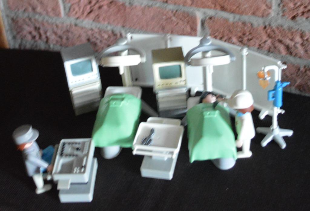 Playmobil 4 ziekenhuisactiviteiten, Kinderen en Baby's, Speelgoed | Playmobil, Ophalen of Verzenden, Zo goed als nieuw, Los Playmobil