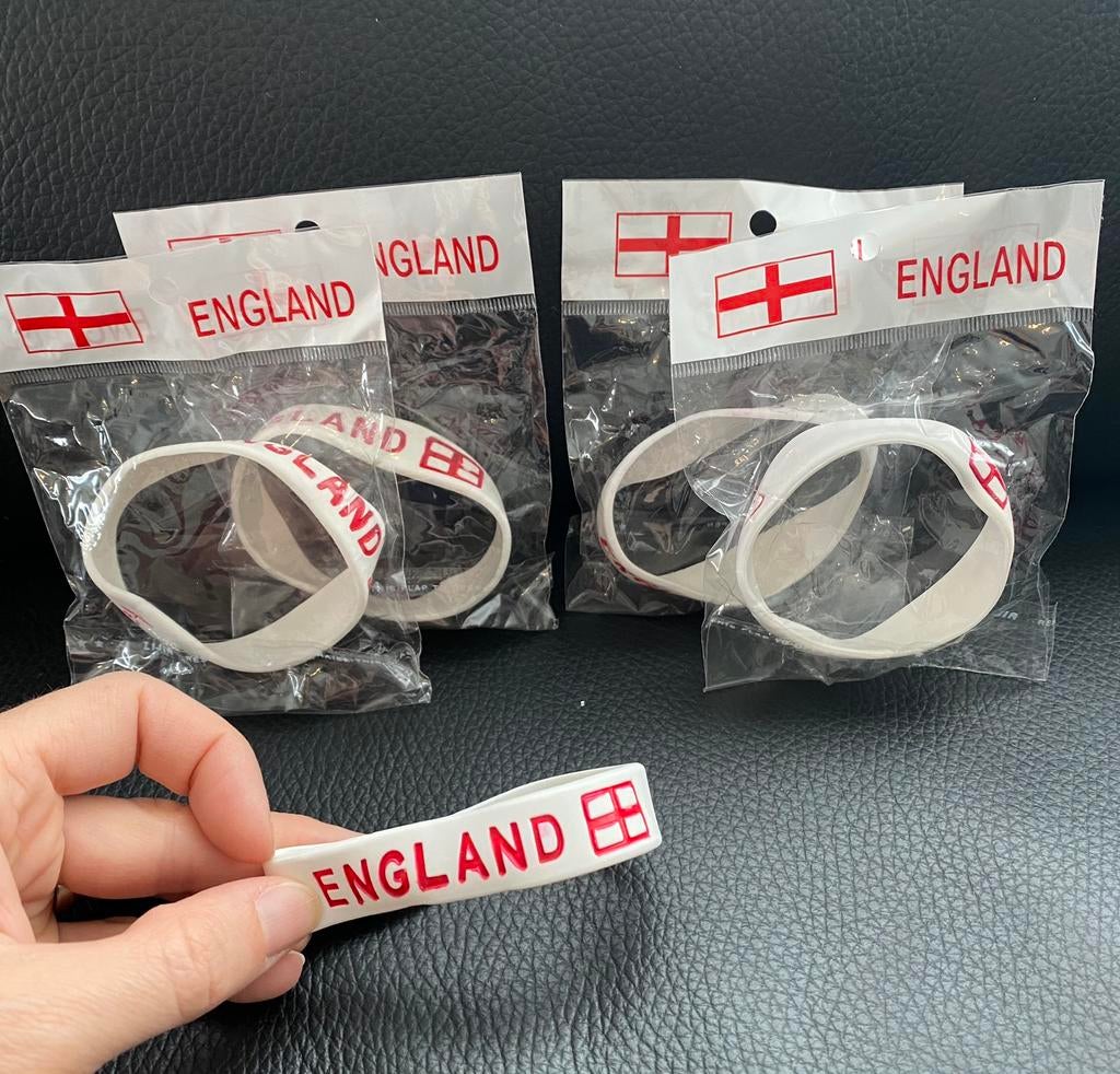 5 polsbandjes voetbal Engeland, Envoi, Neuf, Autres types