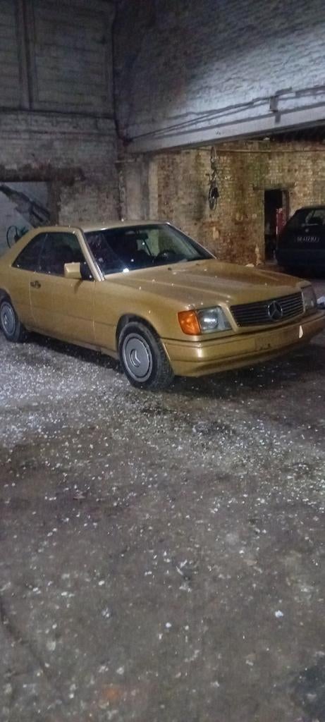 Mercedes w124 230ce, Autos, Cuir, Achat, Boîte manuelle, Autres couleurs