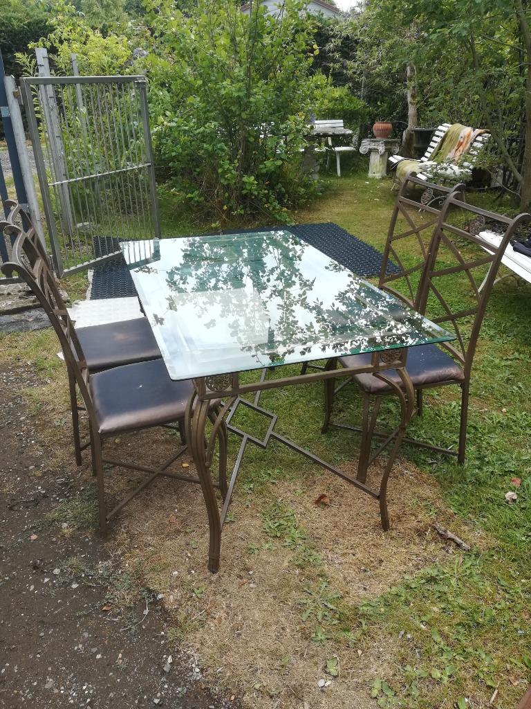 Une jolie table + 6 chaises, Cinq personnes ou plus, Enlèvement, Utilisé, Rectangulaire