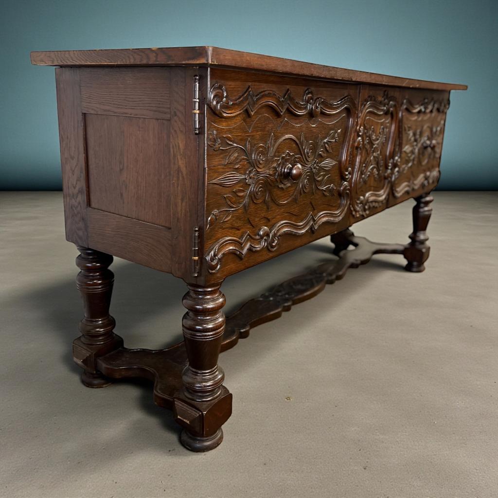 Buffet/armoire vintage en bois sculpté, Enlèvement ou Envoi, Armoire