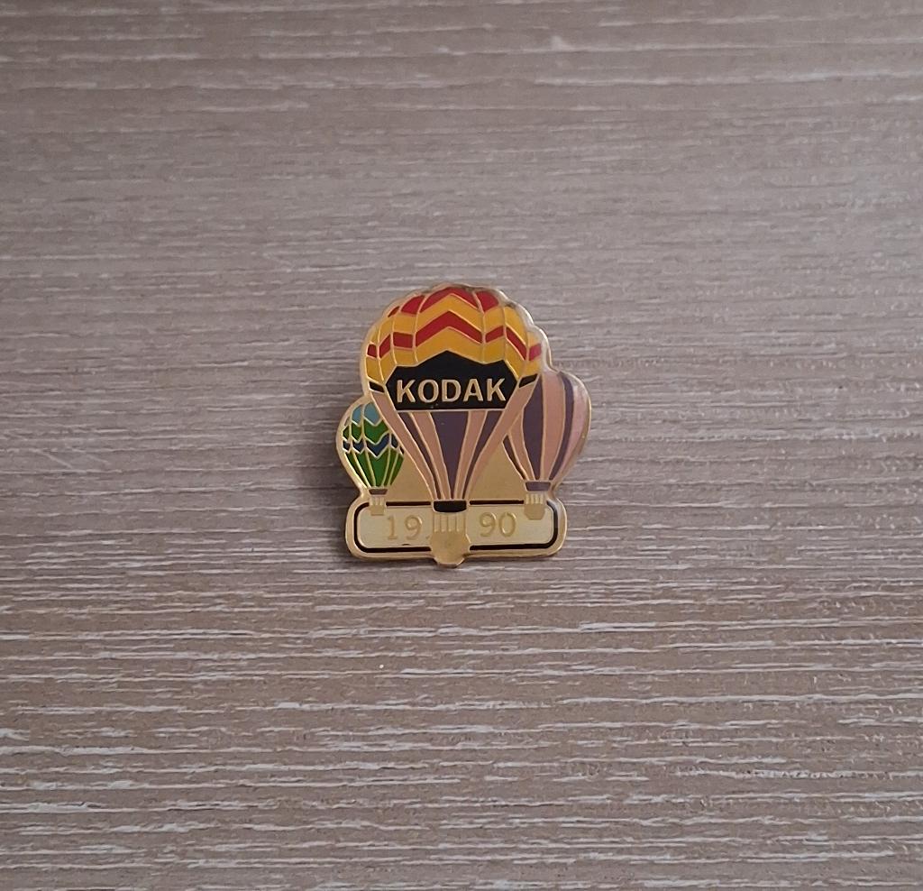 PIN - KODAK - LUCHTBALLON - MONTGOLFIERE, Verzenden, Gebruikt, Merk, Speldje of Pin