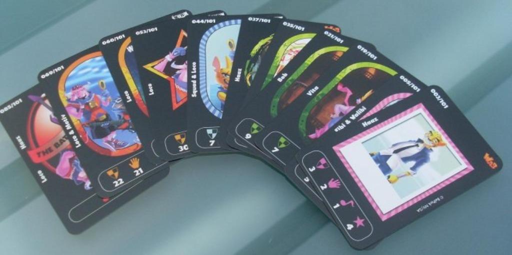 34 kaarten + 15 stickers van Walibi the battle game, Ophalen of Verzenden