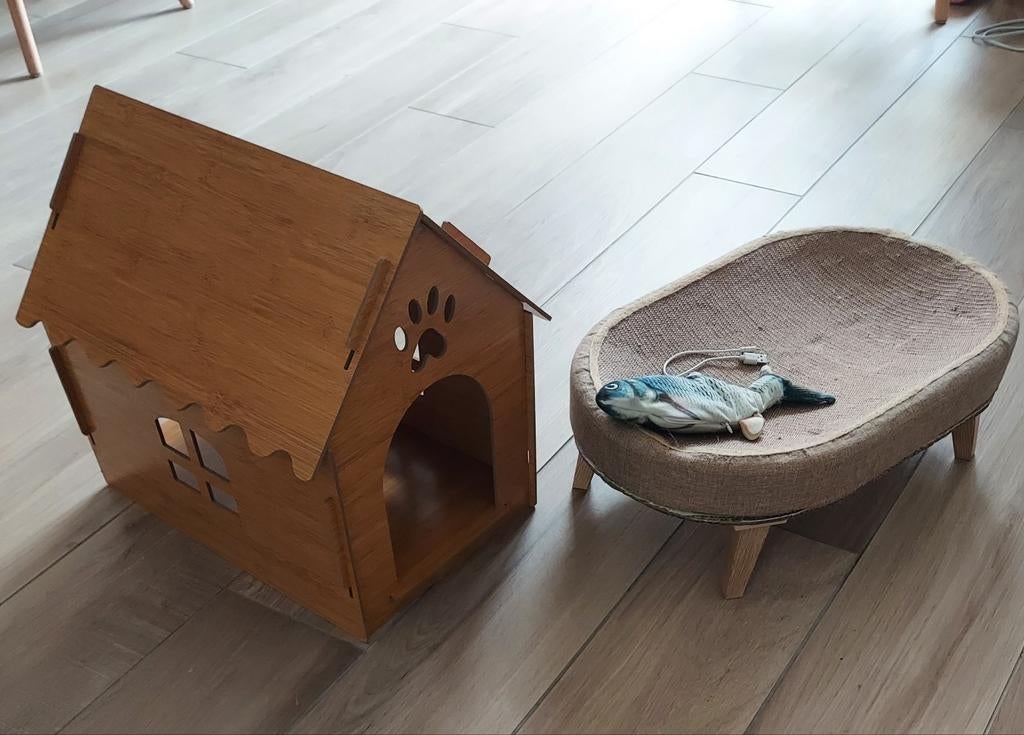 Kattenhuis en krabbankje nieuw., Ophalen of Verzenden, Zo goed als nieuw