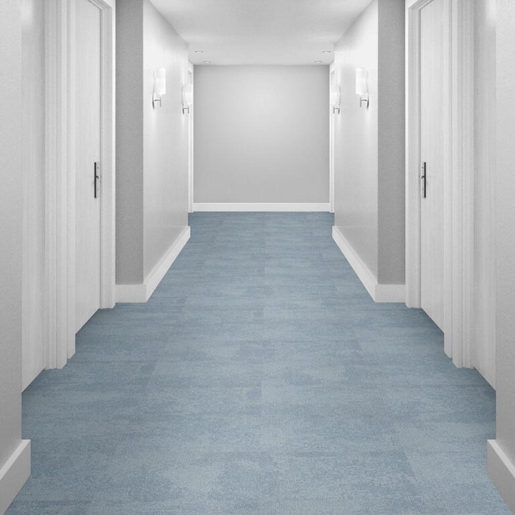 Prachtige lichtblauwe Composure Tapijttegels met 'Betonlook", Ophalen of Verzenden, Nieuw
