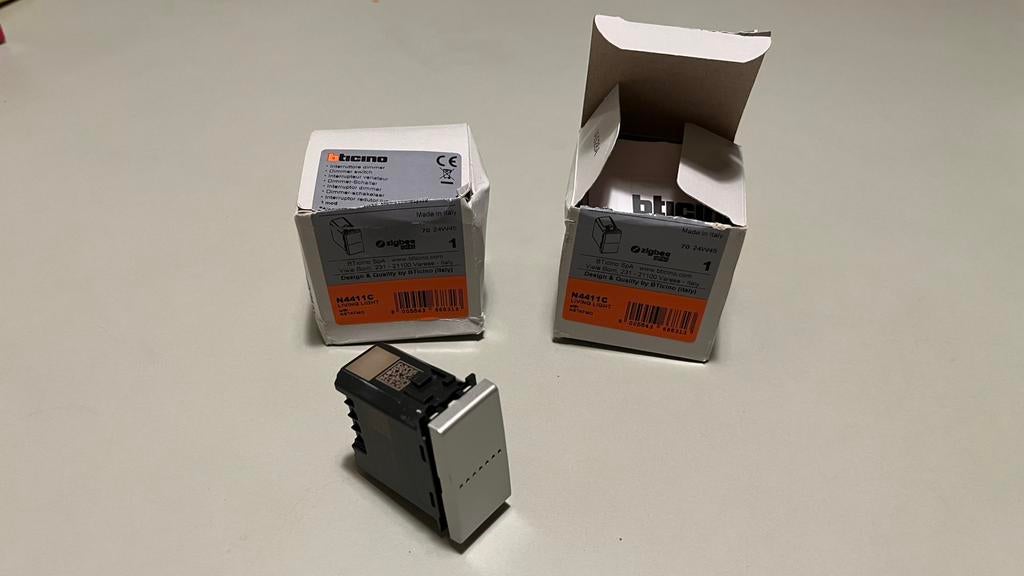 Bticino dimmer schakelaar N441C Nieuw in doos, Enlèvement, Neuf, Interrupteur