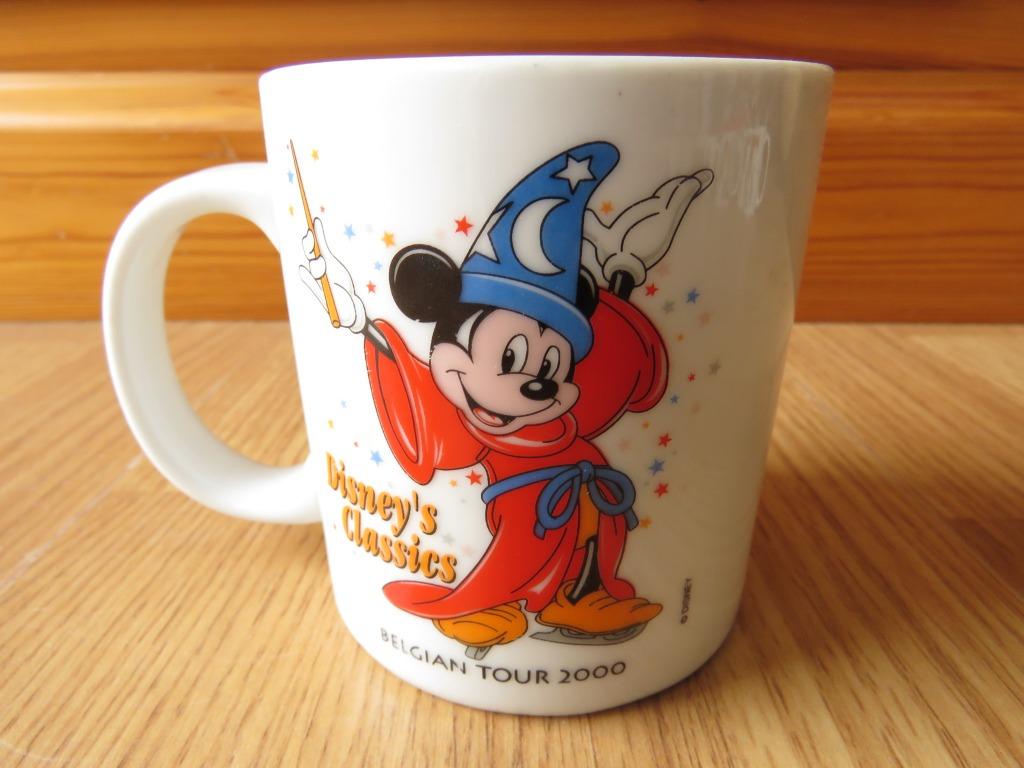 mug tasse Disney's classic Mickey Disney on ice Belgian tour, Enlèvement ou Envoi, Comme neuf, Tasse(s) et/ou soucoupe(s)