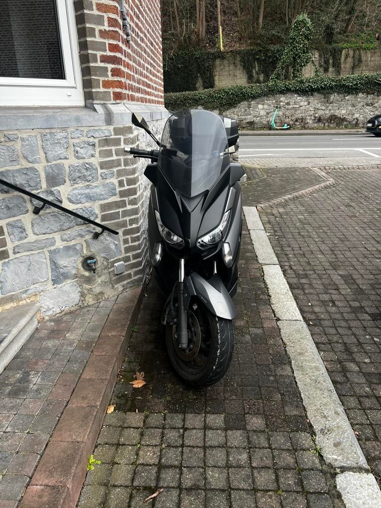 Yamaha Xmax 400, Ophalen, 400 cc, Overige modellen, Zo goed als nieuw