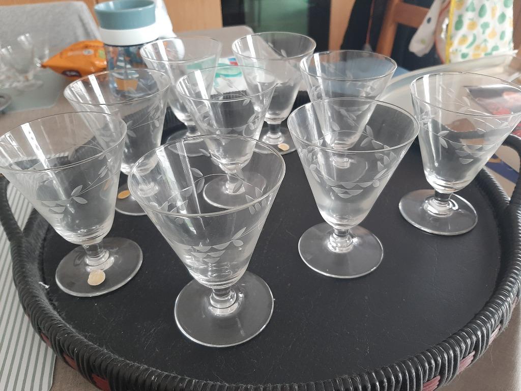 Vintage 9 glazen V.D. Verrerie Doyen Havré-Ville Mons, Antiek en Kunst, Ophalen