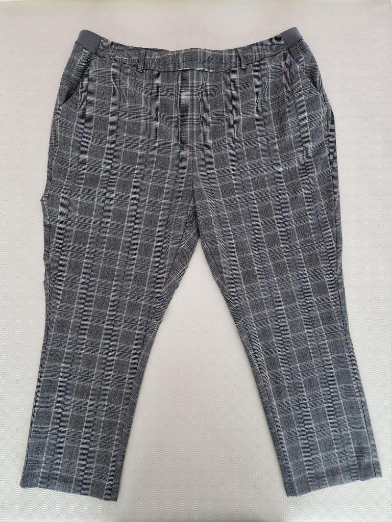 nieuwe dames winterbroek maat50, Kleding | Dames, Broeken en Pantalons, Ophalen, Maat 46/48 (XL) of groter, Nieuw, Driekwart