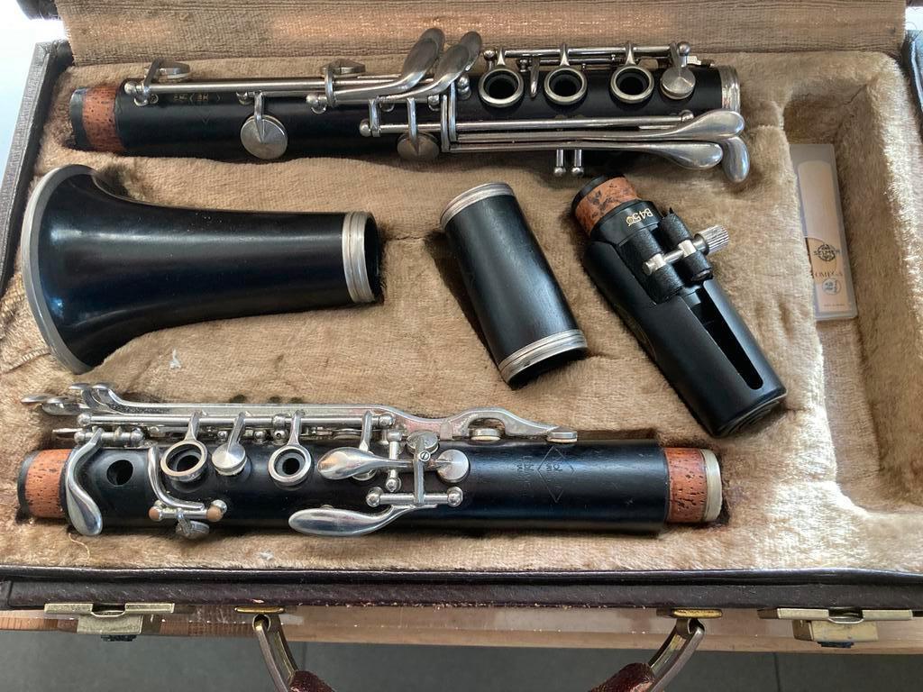 klarinet Noblet, Muziek en Instrumenten, Gebruikt, Met koffer, Hout, Ophalen