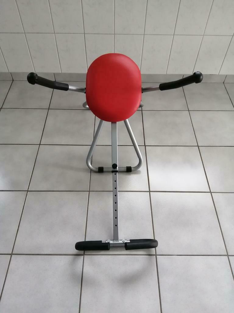 Toestel voor de buikspieren te trainen., Sport en Fitness, Fitnessmaterialen, Ophalen, Zo goed als nieuw