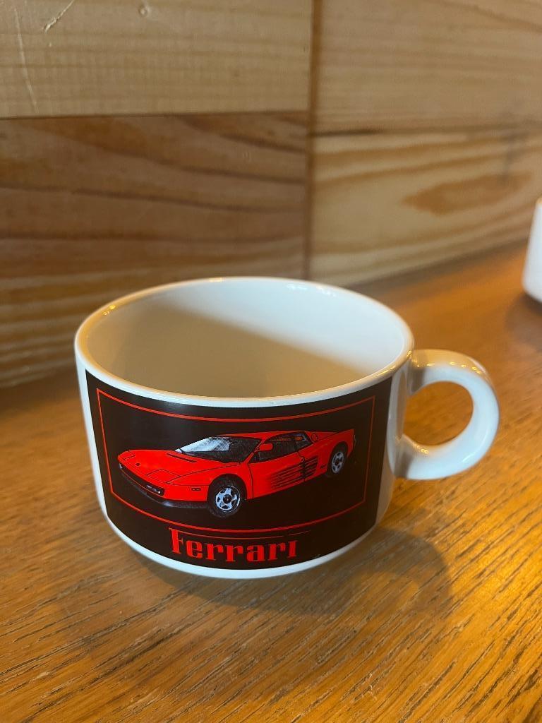 Soeptas Ferrari, Huis en Inrichting, Ophalen of Verzenden, Zo goed als nieuw, Aardewerk, Overige typen