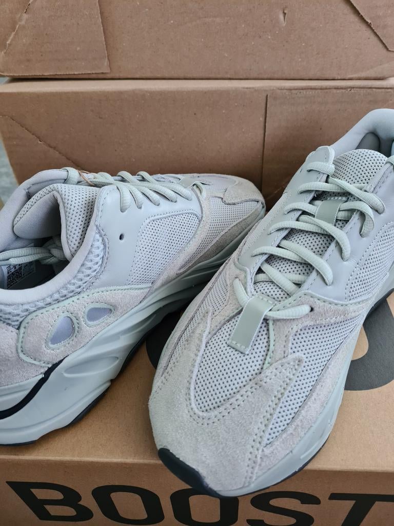 Yeezy, Enlèvement, Neuf