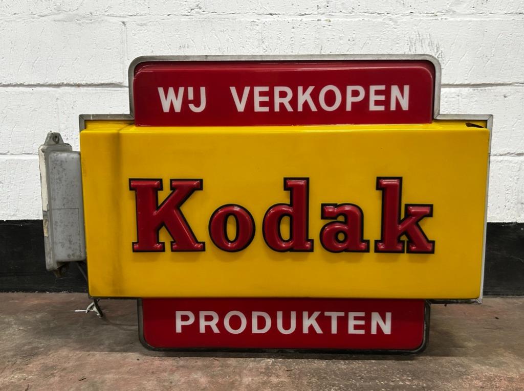 Lichtreclame Kodak 1960s, Verzamelen, Merken en Reclamevoorwerpen, Gebruikt, Lichtbak of (neon) lamp, Ophalen