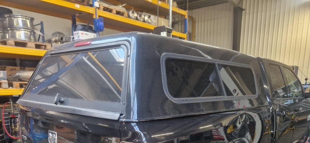 Dodge ram hardtop, Ophalen, Gebruikt, Achterklep, Achter